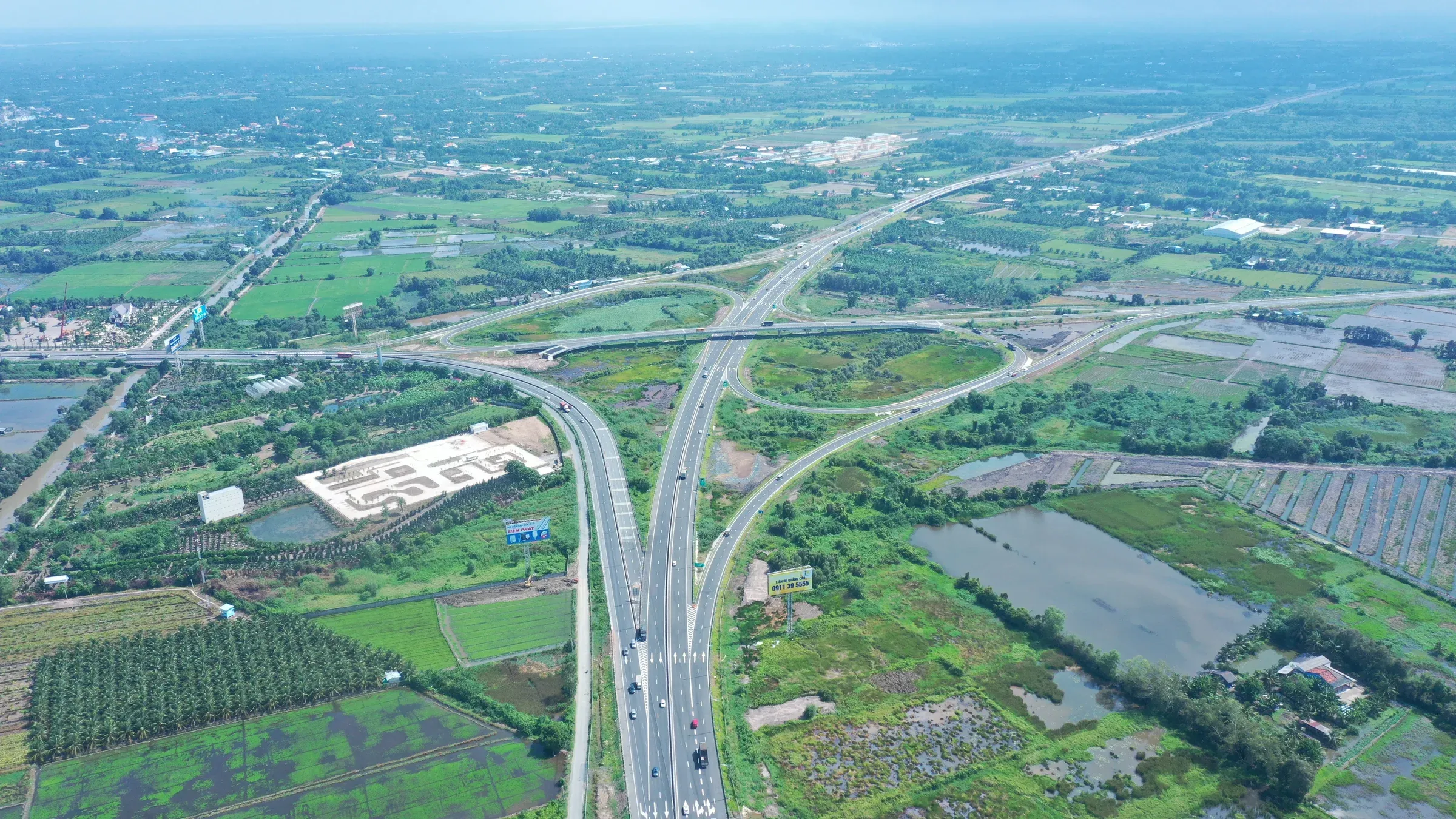Cao tốc TP.HCM - Trung Lương - Mỹ Thuận