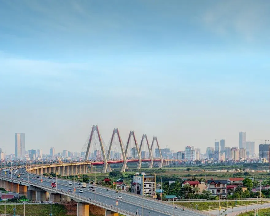Cầu và trục phát triển hạ tầng tại Hà Nội