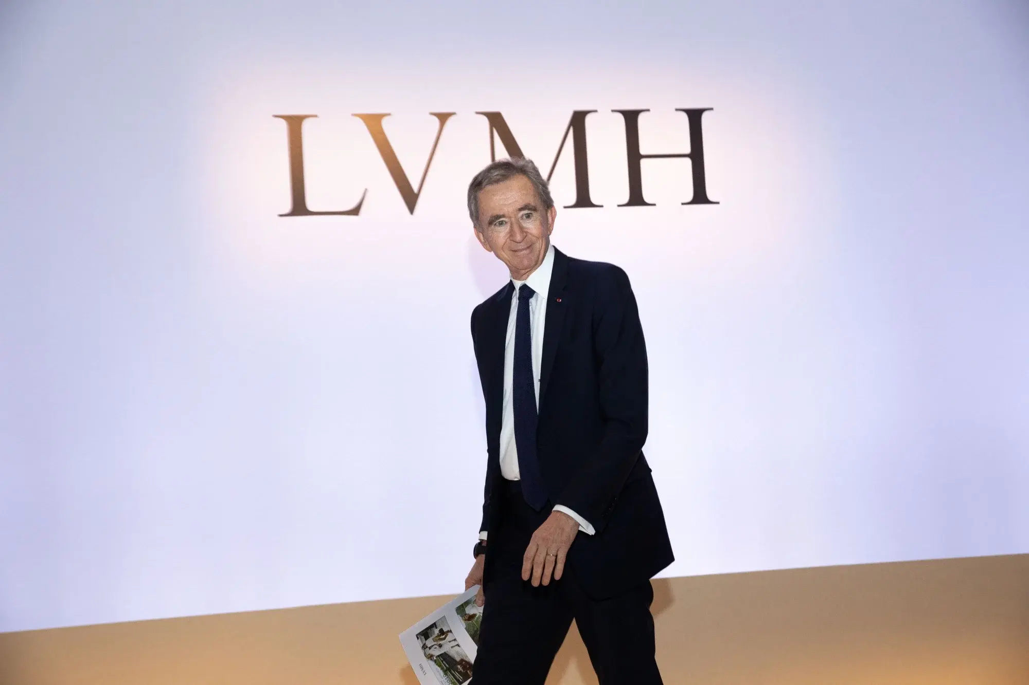LVMH giảm 6% doanh thu Q1: Phong vũ biểu tiêu dùng toàn cầu