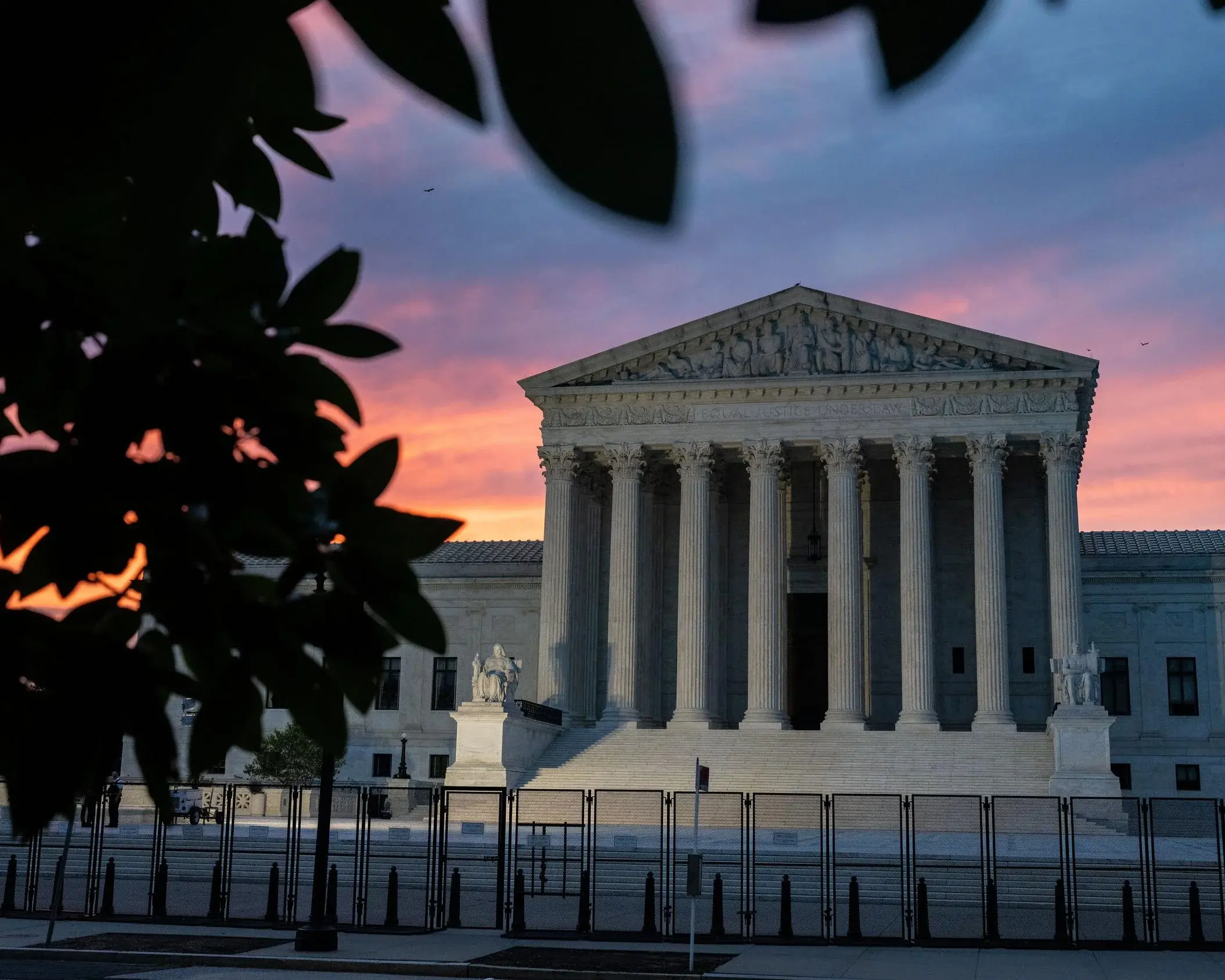 Mỹ hoàn 166 tỷ USD: Dệt may dẫn đầu nhóm hưởng lợi