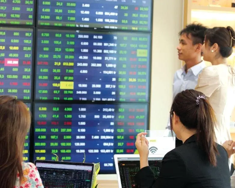 1,5 tỷ USD từ FTSE: Ba cách đón sóng theo quy mô vốn