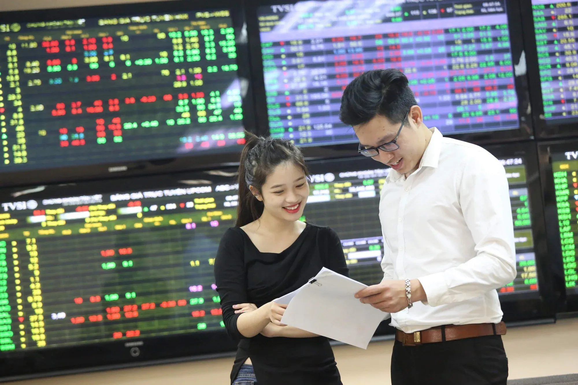 Nợ công 36% GDP, chi phí vốn vẫn theo nhịp USD