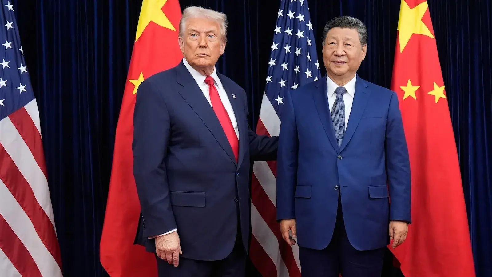 Thượng đỉnh Trump-Tập ngày 14/5 — Dòng tiền sẽ chảy về đâu khi Việt Nam nằm giữa hai lằn đạn?