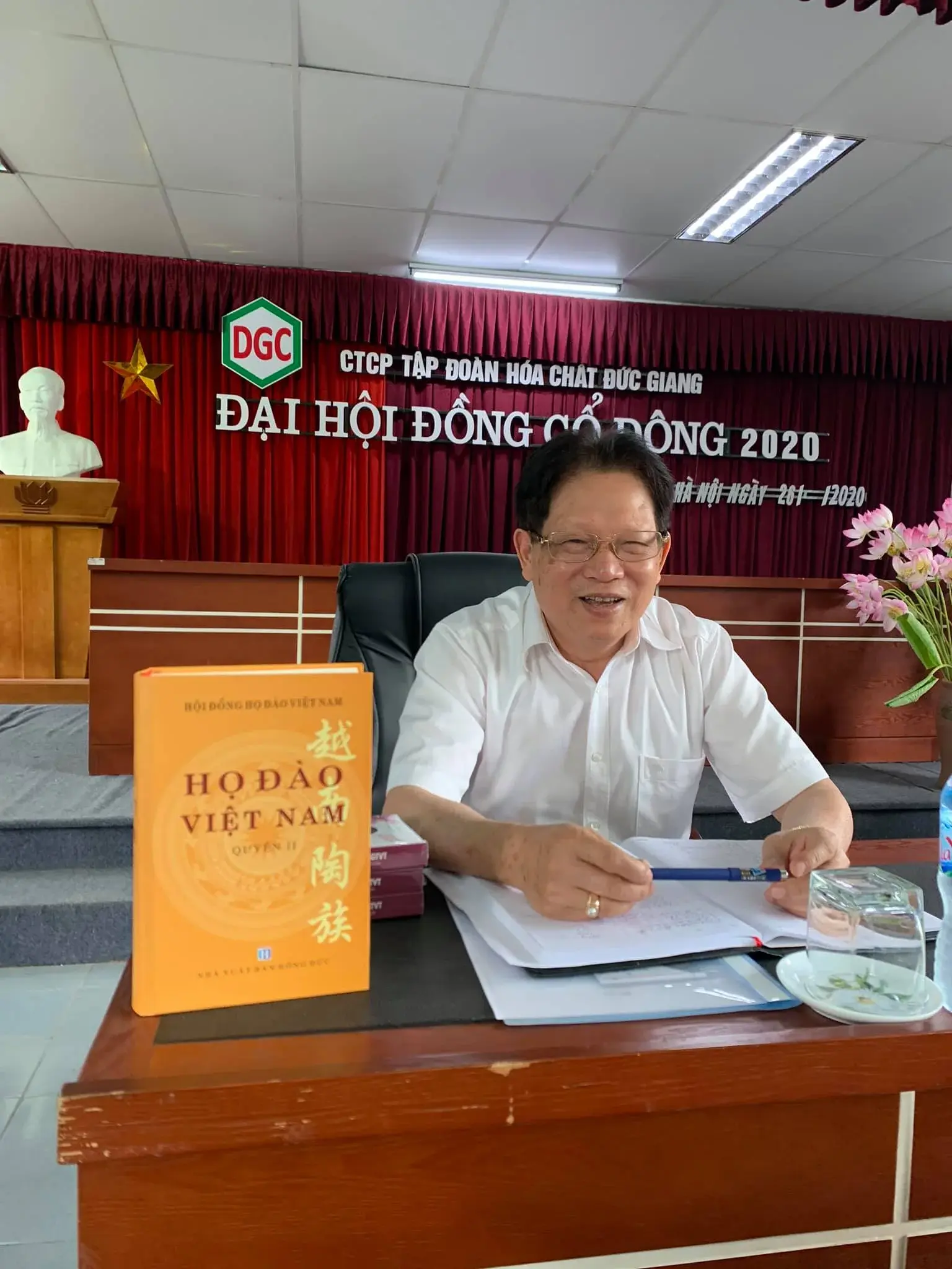 DGC mất 30% sau 5 phiên sàn — Rủi ro pháp lý không chỉ báo nào cảnh báo trước