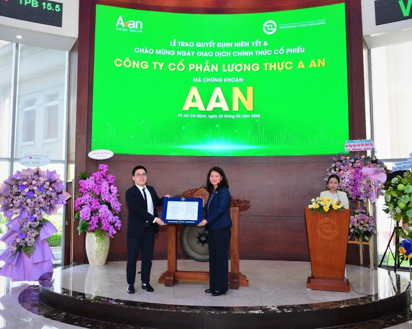 AAN kịch trần 5 phiên: P/E 26 lần cho biên lãi 1,4%