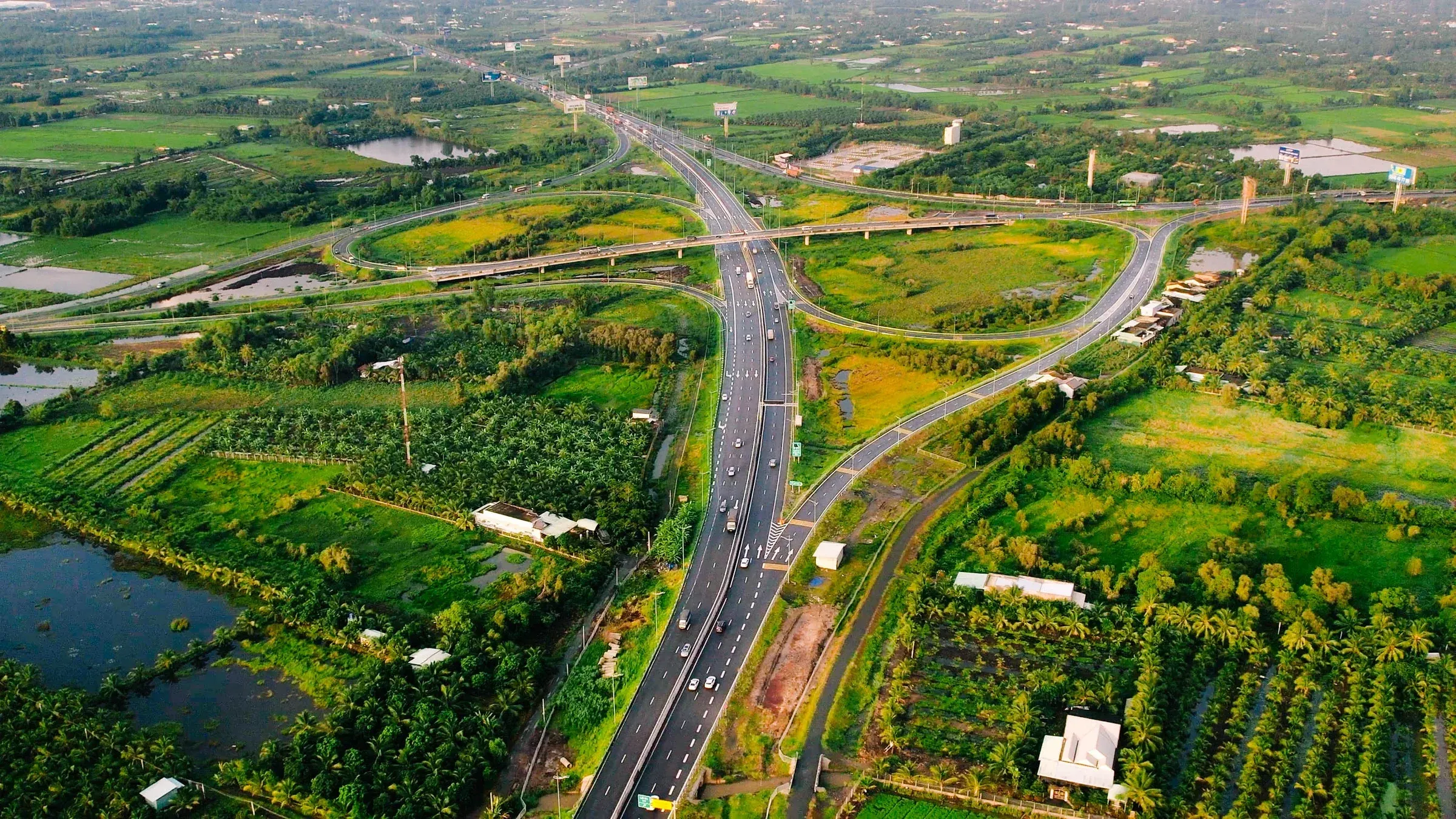 CII bán hết trái phiếu chuyển đổi, nhưng rủi ro vẫn còn