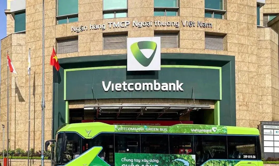 VCB phát hành 1 tỷ cổ phiếu, cuộc đua vốn 100.000 tỷ bắt đầu