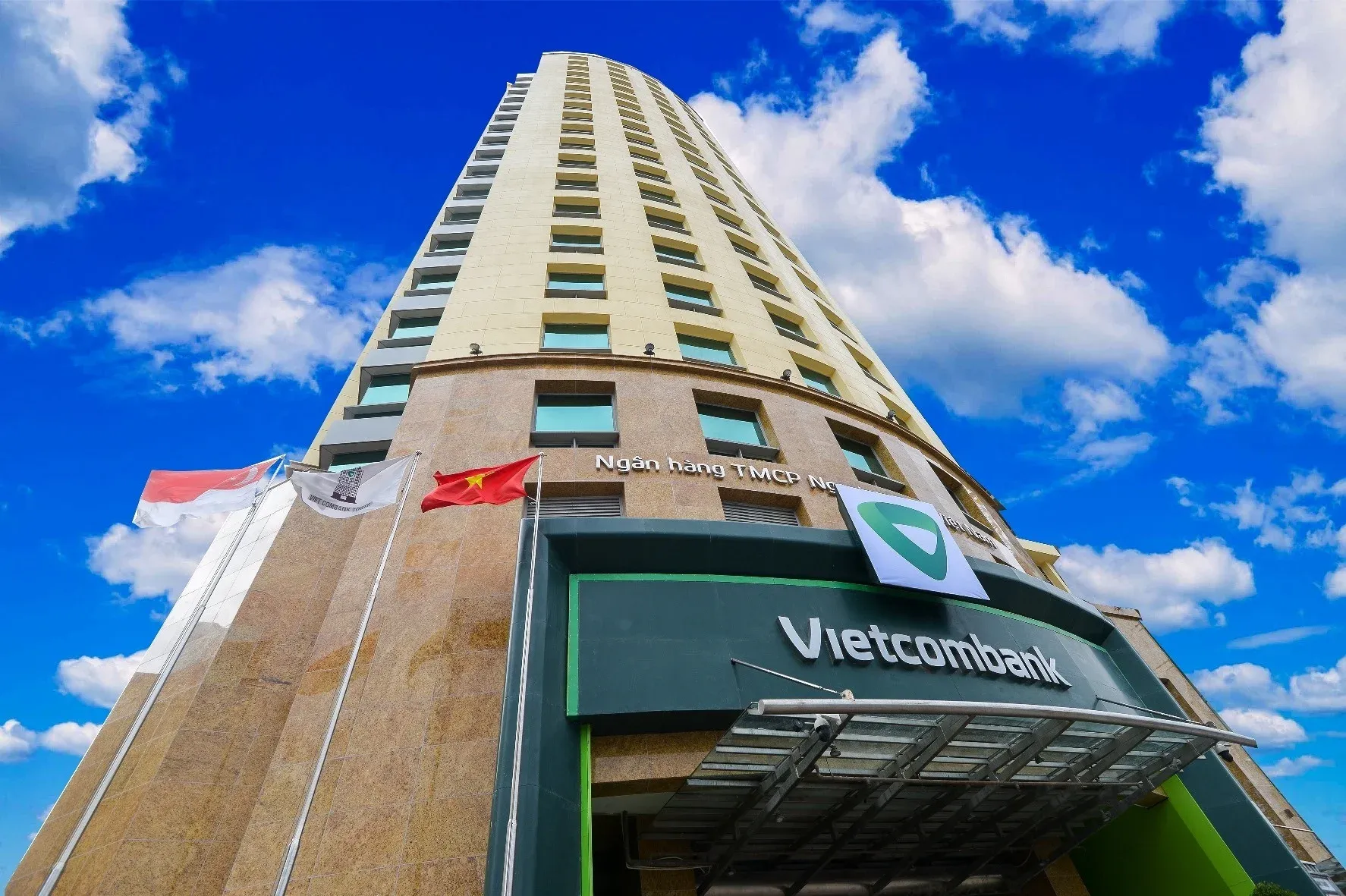 VCB: Nợ nghi ngờ tăng 7 lần, tỷ lệ nợ xấu vẫn 0,62%