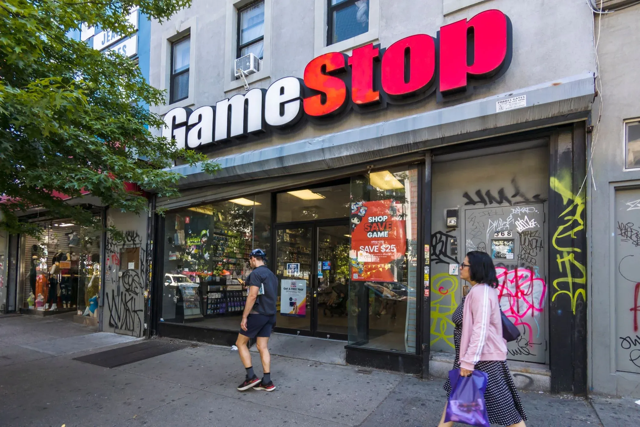 GameStop mua eBay 56 tỷ USD: từ meme đến thâu tóm