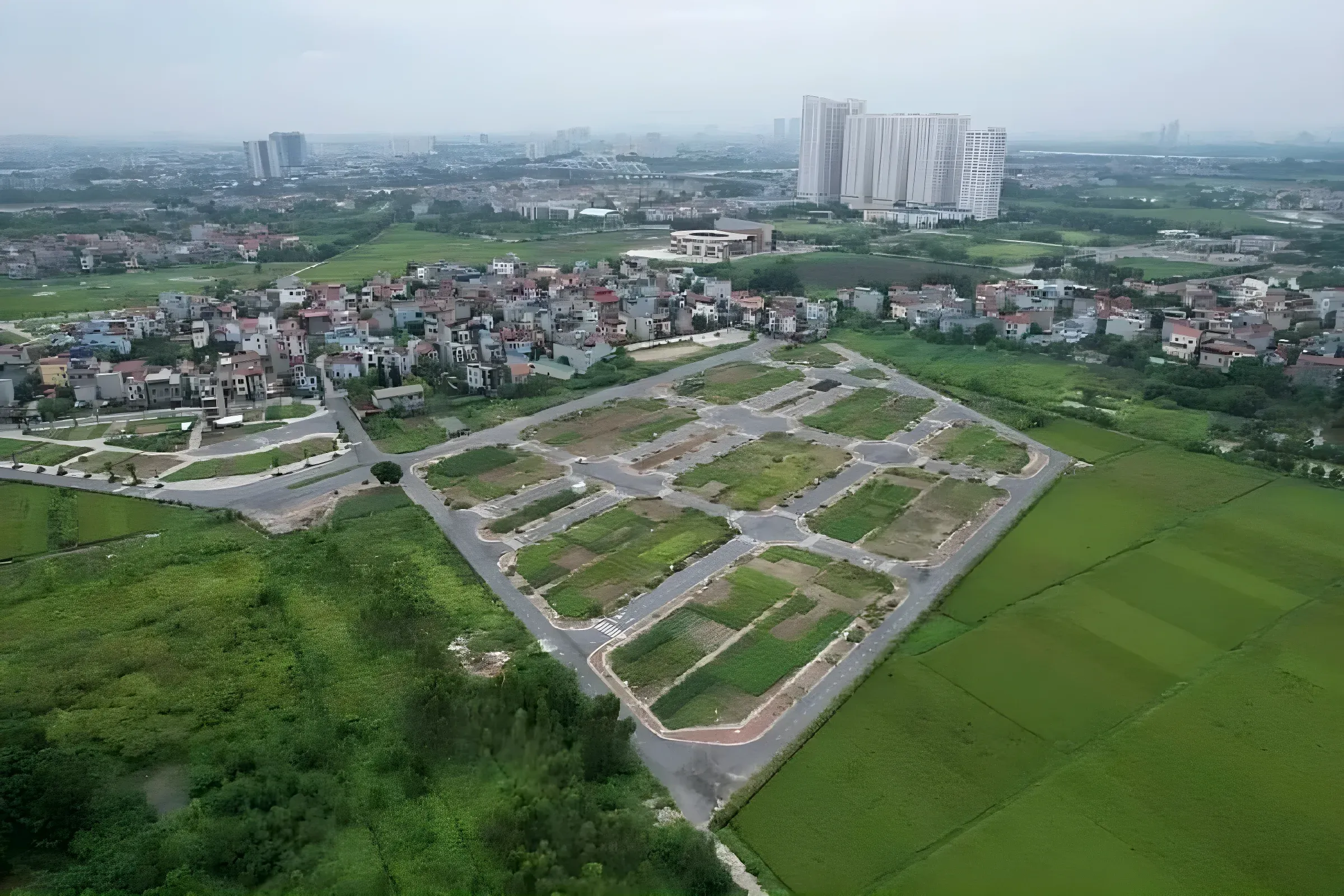Đất nền vùng ven giảm sâu, người mua chưa chắc thắng