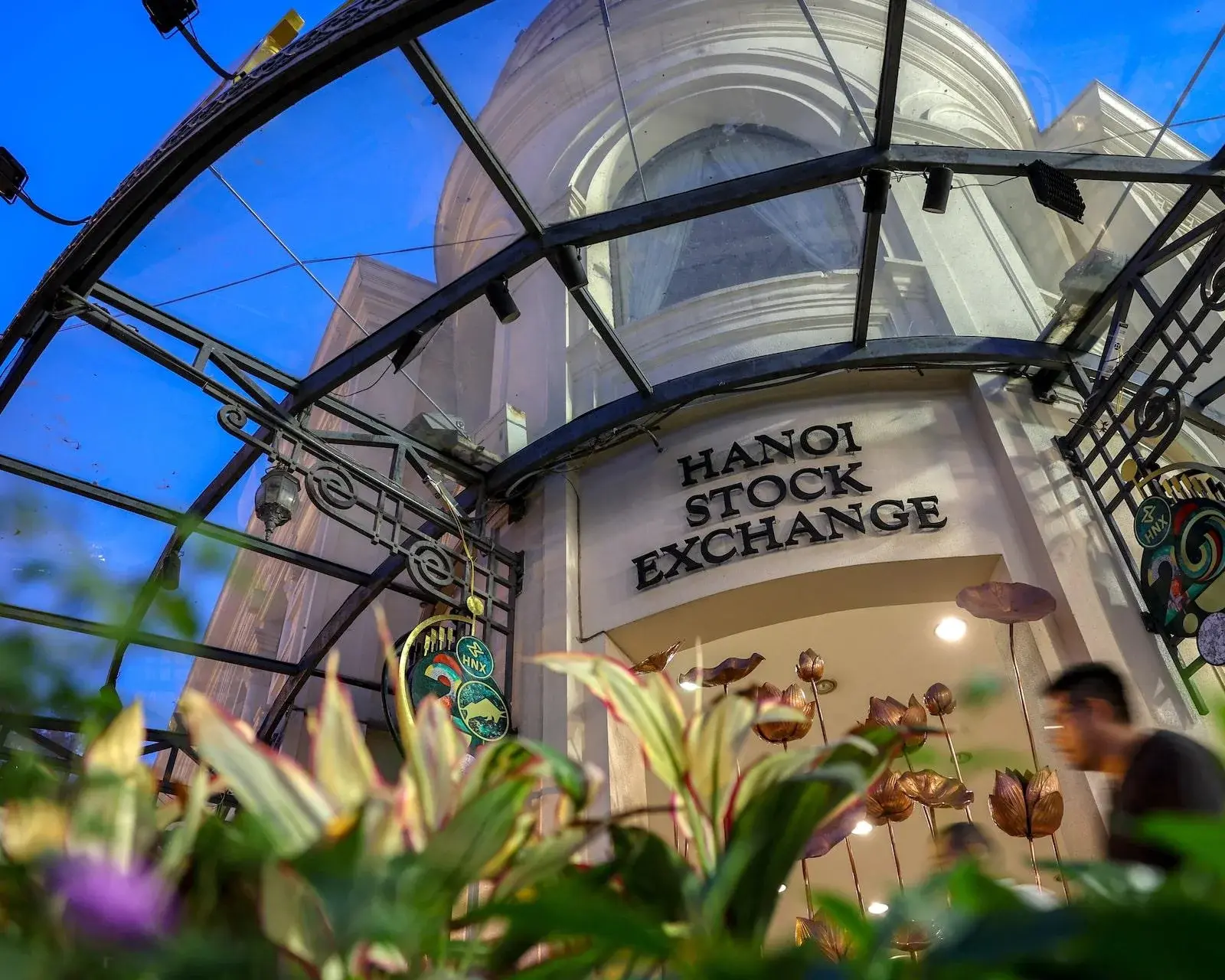 VN-Index tăng 79 điểm: Tuần FTSE và ngừng bắn Mỹ-Iran