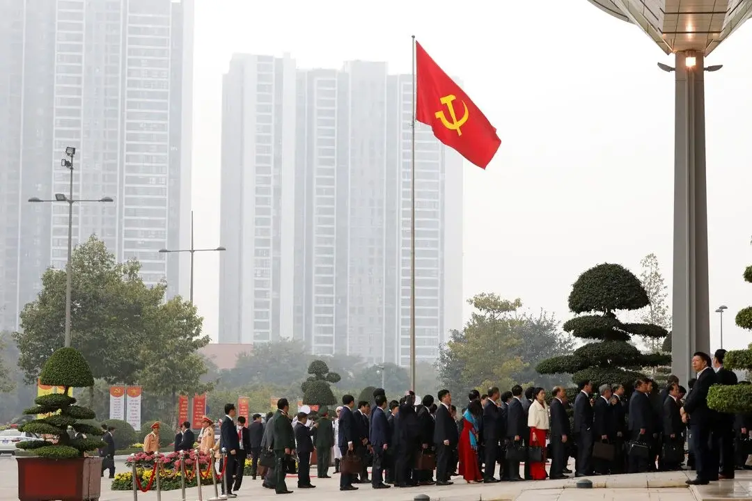 Thuế 20% cổ phần chưa niêm yết — Chính sách mới thay đổi bài toán đầu tư OTC ra sao?