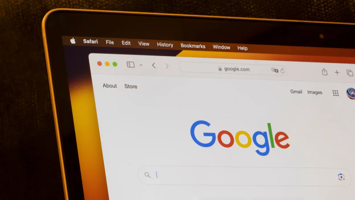 Google tự phá cỗ máy 198 tỷ: Nước đi bị ép