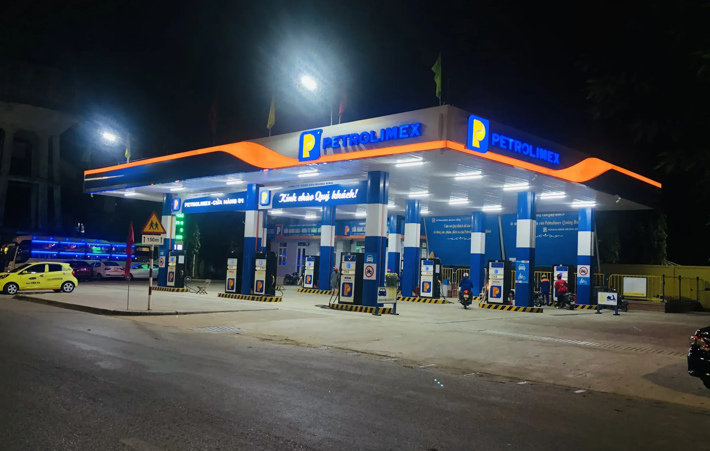 Petrolimex lỗ nghìn tỷ Q1: biên độ dầu phá chu kỳ tồn kho
