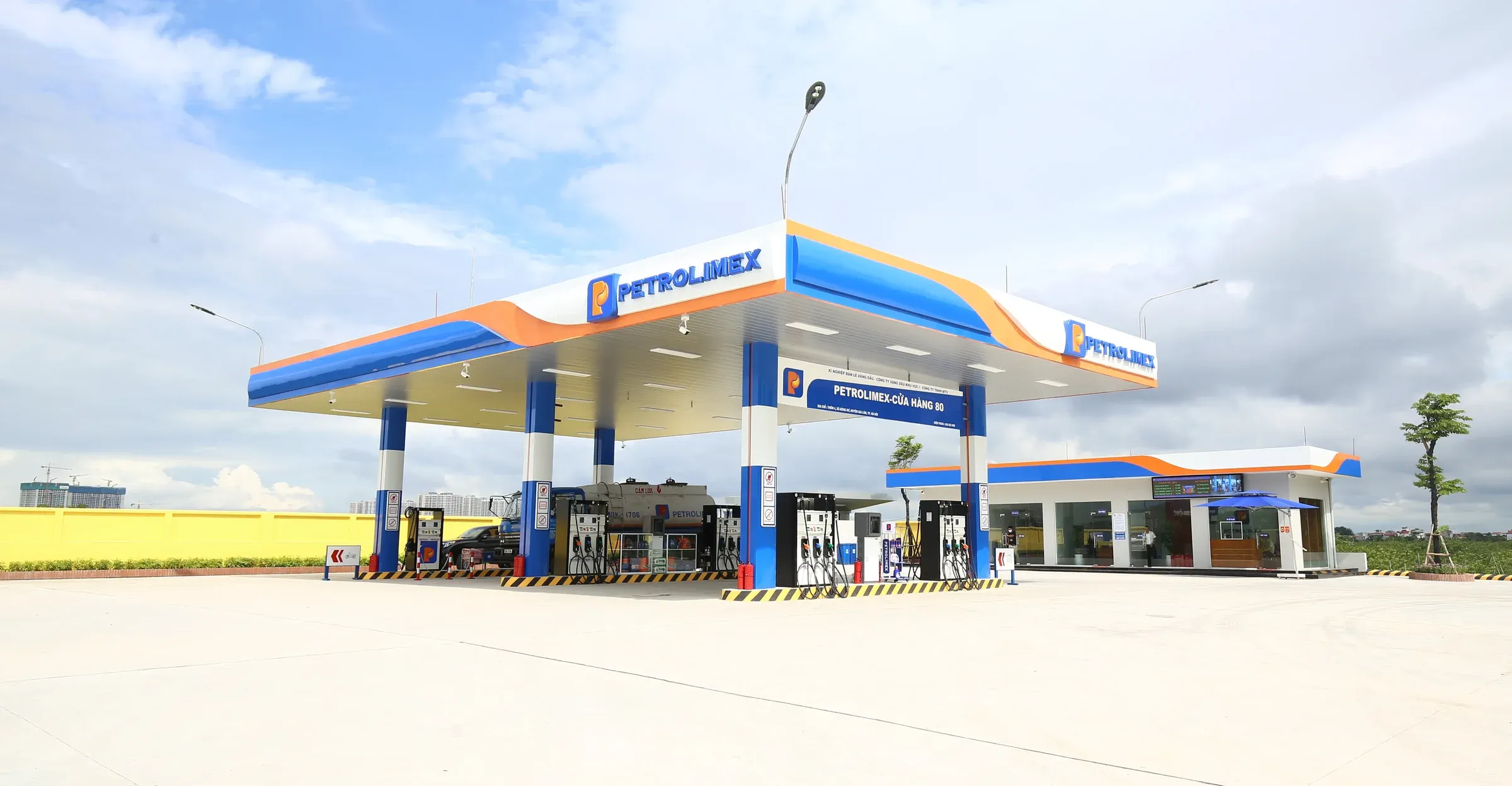 Diesel tăng 50% trong tháng 3: Cổ phiếu vận tải chịu thiệt ra sao?