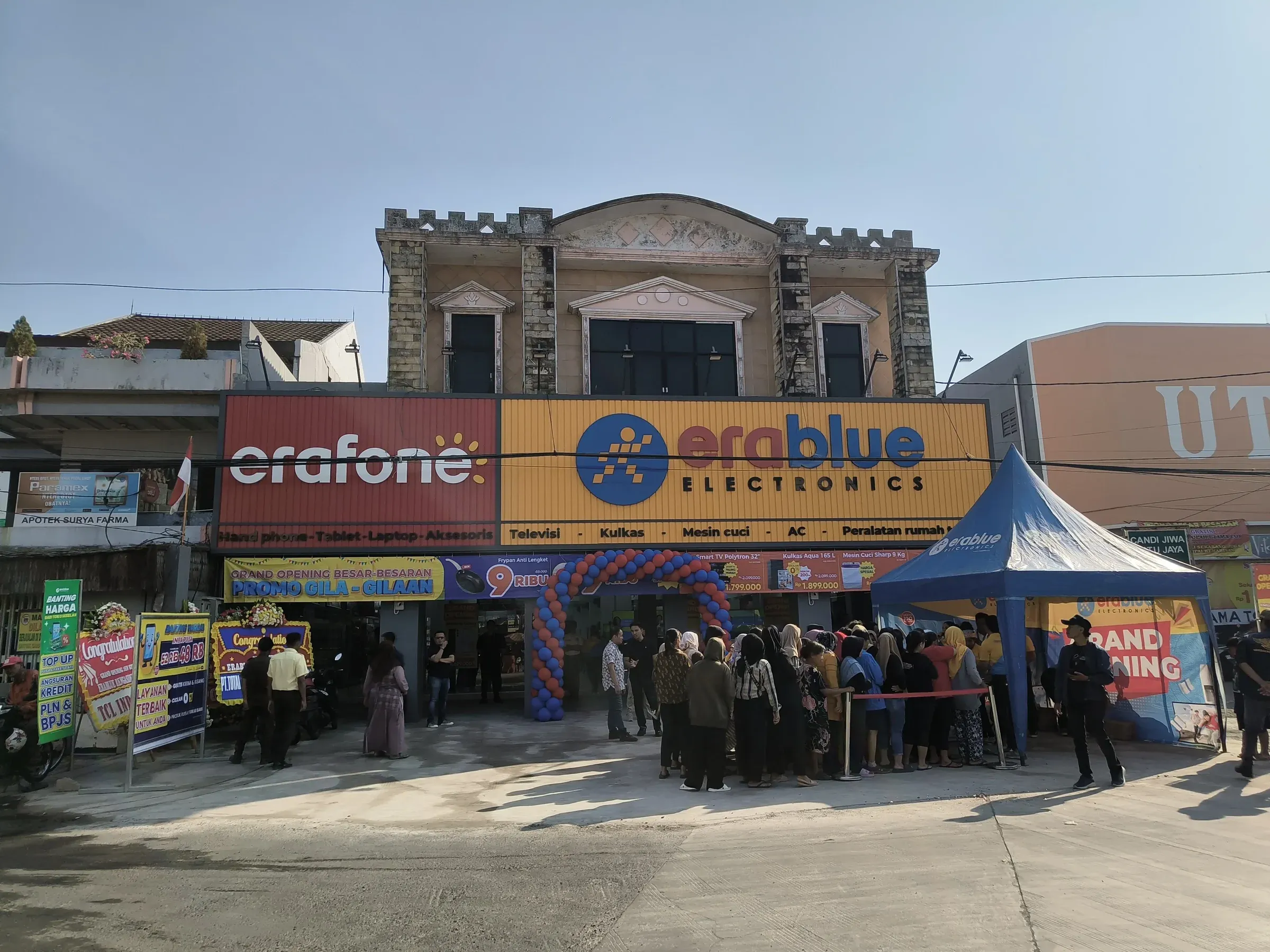 Cửa hàng EraBlue tại Indonesia