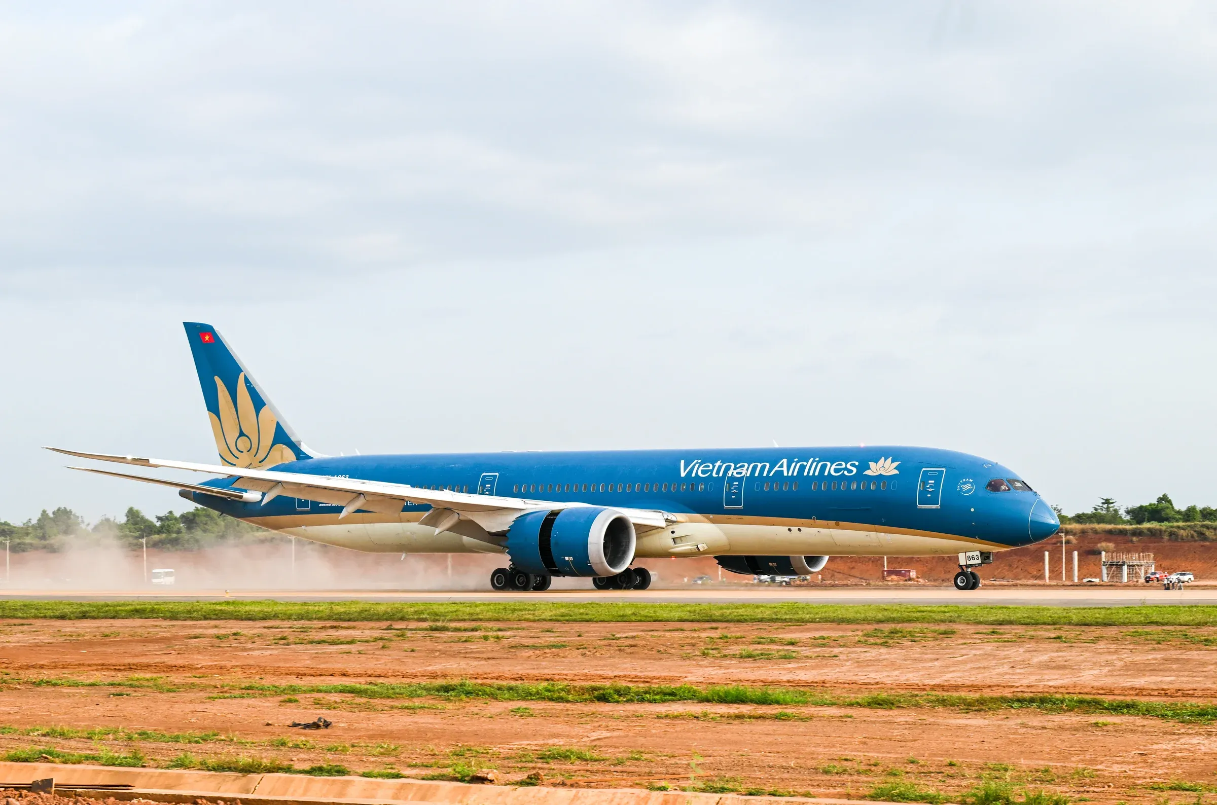 Máy bay Vietnam Airlines, ảnh minh họa