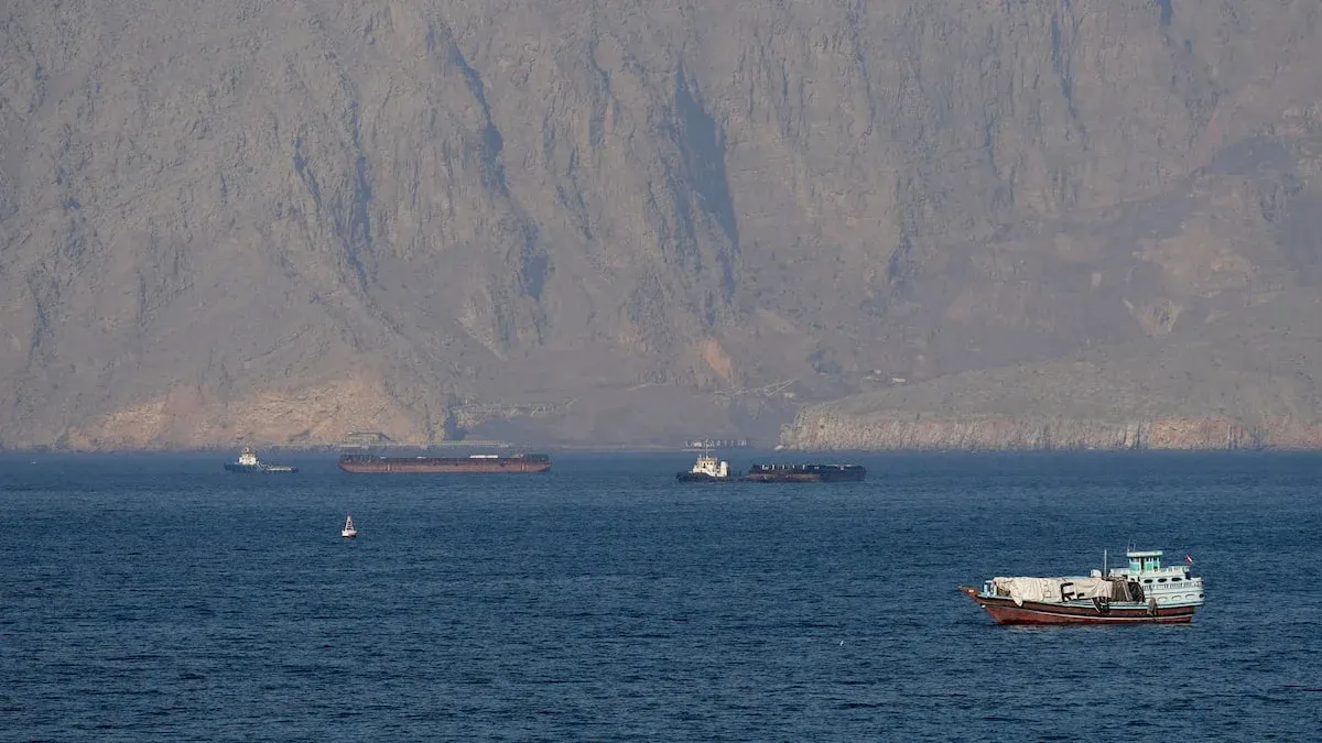 Eo biển Hormuz, tuyến hàng hải nối vịnh Ba Tư với Ấn Độ Dương