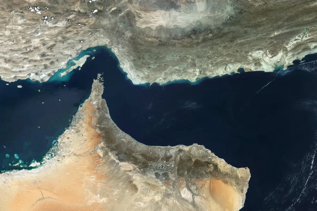 Eo biển Hormuz nhìn từ vệ tinh