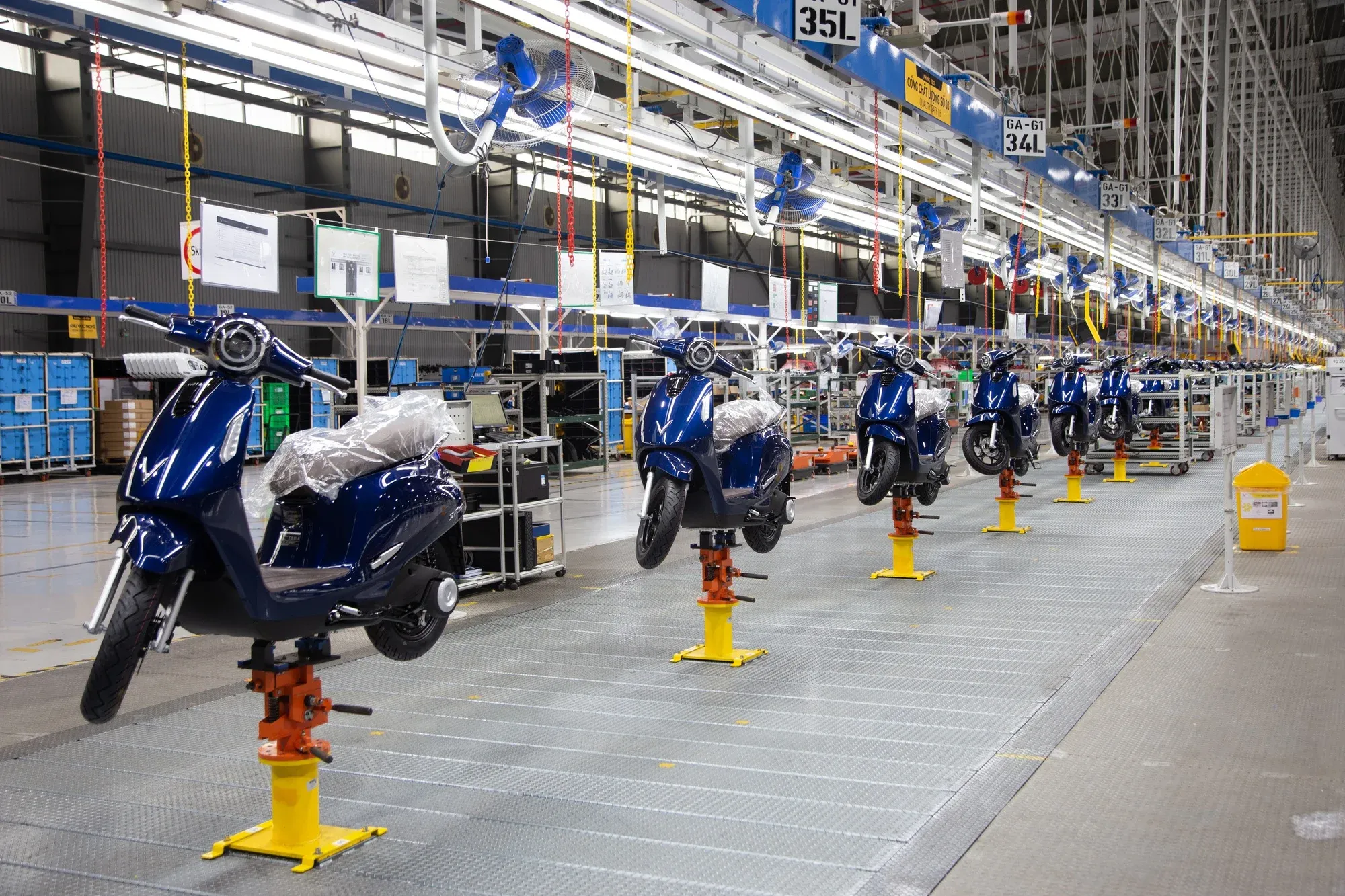 Dây chuyền sản xuất xe máy điện VinFast tại Hải Phòng