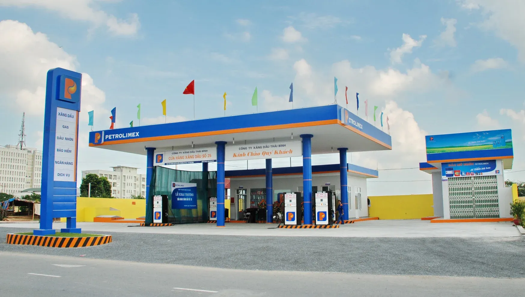 Cây xăng Petrolimex tại Việt Nam