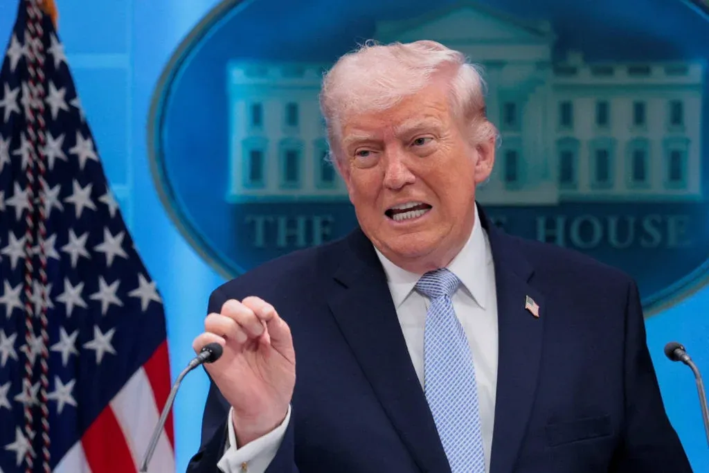 Tổng thống Mỹ Donald Trump phát biểu về đàm phán Iran tại Nhà Trắng đêm 20/5