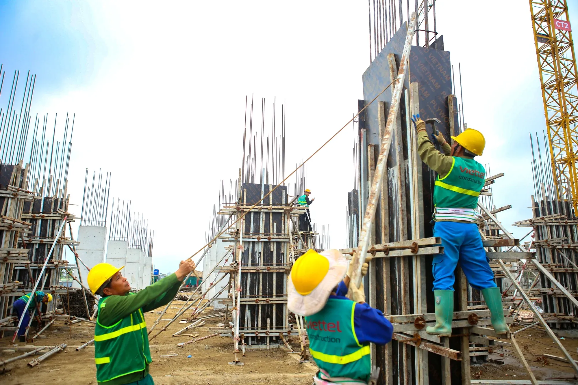 Công trường nhà ở xã hội
